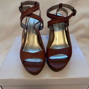 Women sandals